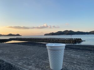 新居浜 バイク ハーレー コーヒー 猫 海